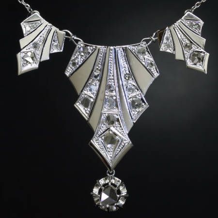 an example of a 1920's art deco style necklace