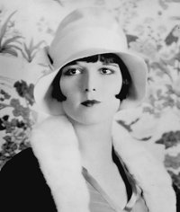 1920s Fashion: Style of the Roaring Twenties